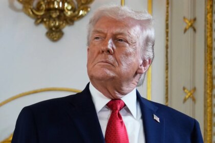 Trump defiende a los agentes del ICE y exige a Minesota la entrega de "todos los criminales inmigrantes ilegales" para deportarlos