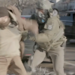 Un nuevo vídeo muestra un forcejeo entre Pretti y los agentes del ICE 11 días antes de su asesinato: "Lo tiraron con mucha fuerza"
