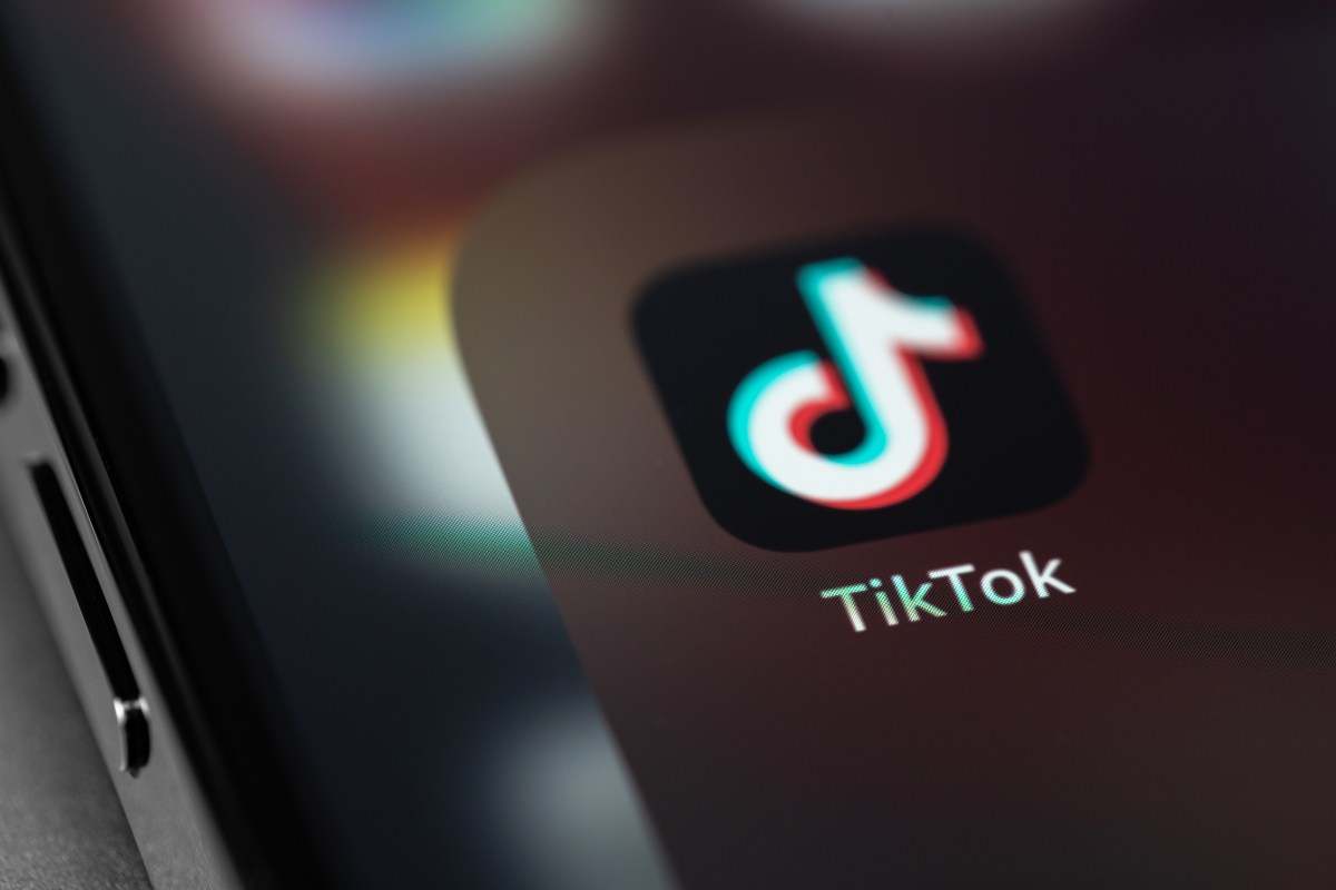 Usuarios reportan fallos en TikTok tras cambio de dueños