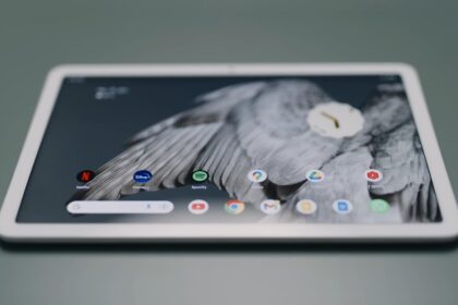 Google da buenas noticias a usuarios con una Pixel Tablet: 2 años más de actualizaciones de Android