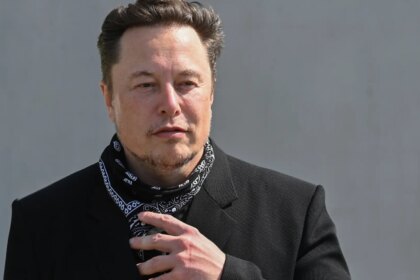 La Fiscalía de París cita a declarar a Elon Musk tras registrar las oficinas de X en Francia