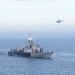 Irán inicia maniobras militares en el estrecho de Ormuz a un día de reanudar las negociaciones nucleares con EEUU