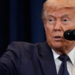 Trump dice ahora que un diálogo con Irán "es posible", pero Teherán se niega y le amenaza: "Tenga cuidado de no ser eliminado"