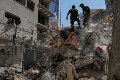 Guerra en Irán, en directo | Irán se planta y anuncia que no negociará con EEUU hasta que el alto el fuego incluya el Líbano