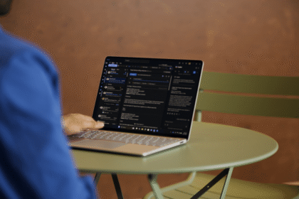 Imagen de un Surface con Intel Core Ultra Series 2