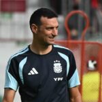 Lionel Scaloni en una imagen de un entrenamiento de la selección argentina