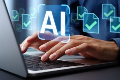 Una laptop moderna con una pantalla mostrando un modelo de IA en ejecución