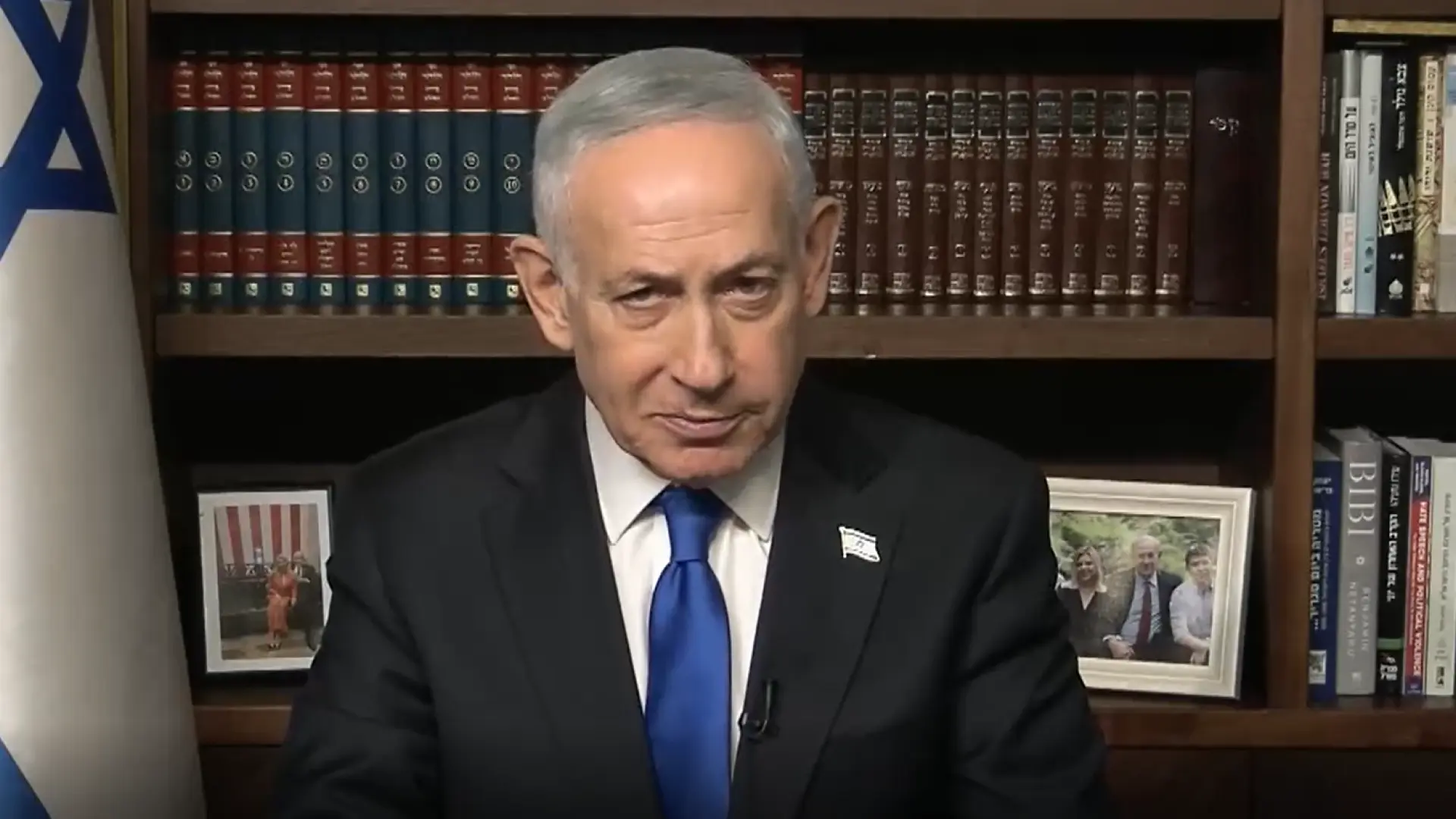 Imagen de Netanyahu en una reunión de gabinete.