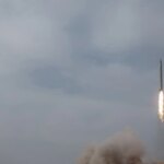 Guerra en Irán, en directo | Irán anuncia el fin de sus ataques, pero amenaza con represalias si Israel "continúa su agresión" en Líbano