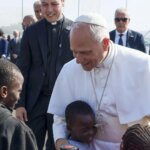 El Papa León XIV sonriendo durante una ceremonia en Chiclayo