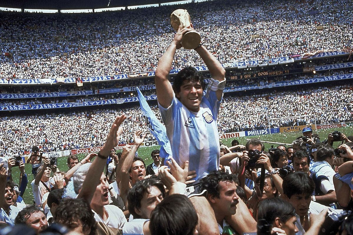 El Estadio Azteca, con su césped pisado por Maradona y Pelé, listo para su tercer mundial.