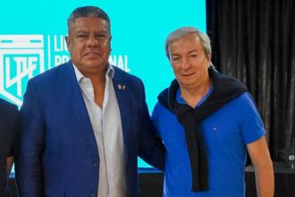 Claudio Tapia y Simón Escobar en una imagen de archivo