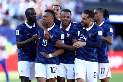 Kylian Mbappé en acción durante el partido entre Francia y Senegal