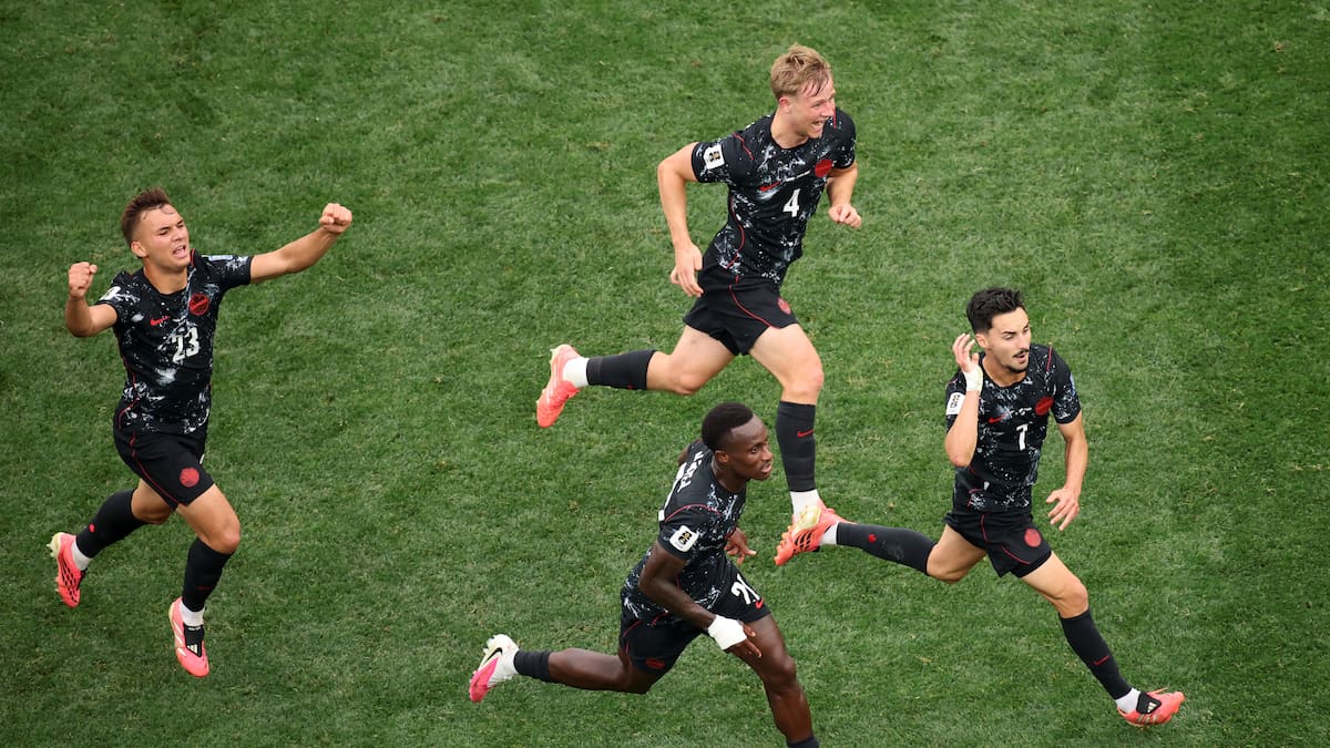 Celebración de Canadá tras gol de Eustaquio en el Mundial 2026, hito histórico en Los Ángeles
