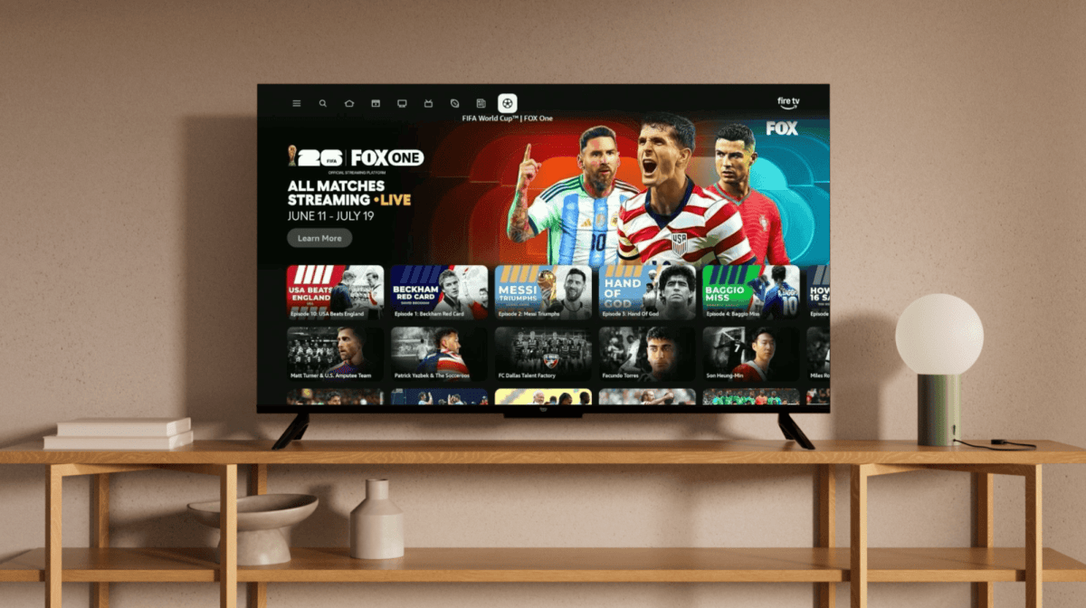 Una Smart TV conectada con cable Ethernet para una experiencia de video en 4K fluida