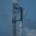 Cohete Starship de SpaceX en plataforma de lanzamiento antes del aborto por fallo en motores Raptor