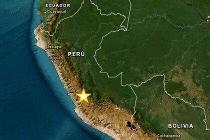 Mapa de la región de Junín en Perú mostrando epicentros de terremotos de magnitudes 5,1 y 3,7 con 17 minutos de diferencia