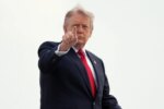 Trump ordena detener los bombardeos contra Irán para negociar un acuerdo: "Estamos en conversaciones muy profundas"