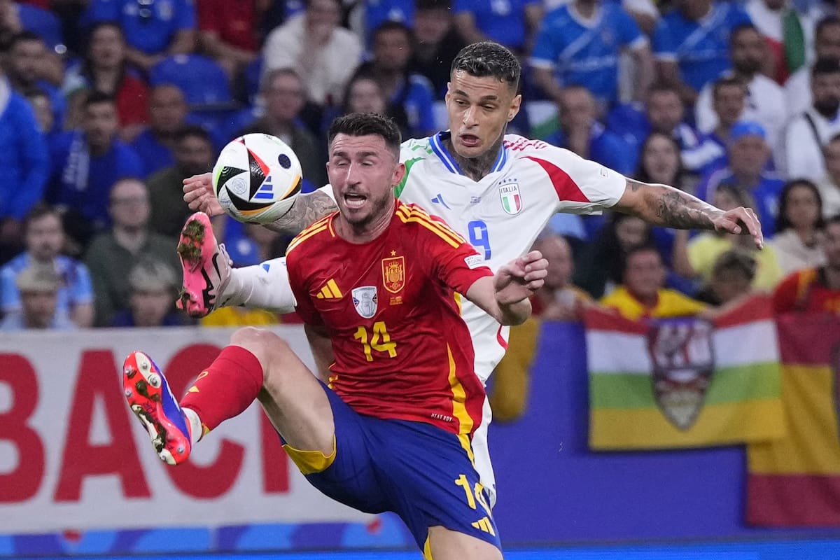 Aymeric Laporte y Lionel Messi en la final Argentina-España, contexto del arbitraje y estrategia defensiva