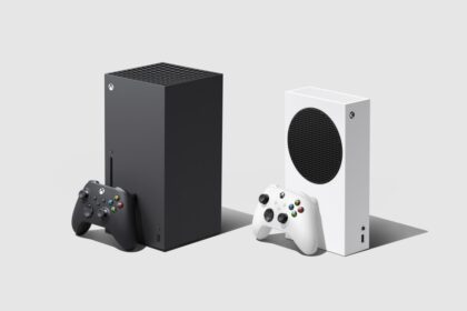 Disco físico de Xbox siendo digitalizado en consola, explicación del cambio en propiedad de juegos