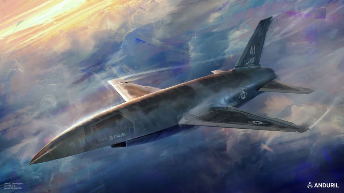 Dron YFQ-44A Fury disparando misil AIM-120 AMRAAM en prueba militar autónoma