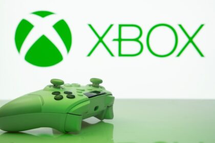 Oficinas de Xbox con empleados, contexto del recorte histórico de 3.200 empleos por crisis de rentabilidad